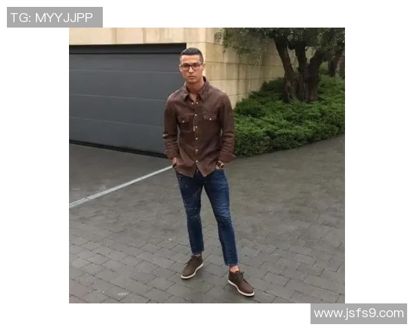 足球明星加维最新发型风格展示与解析让你领略他的时尚魅力 足球明星加维最新发型风格展示与解析让你领略他的时尚魅力